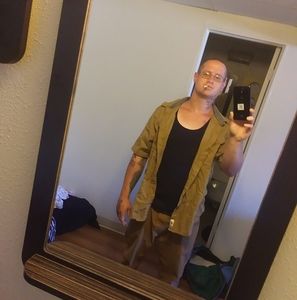 Meet your Posher, Robin